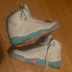 Air Jordan 5 Retro - Light Aqua Sneakers White and Teal with Pink Accents